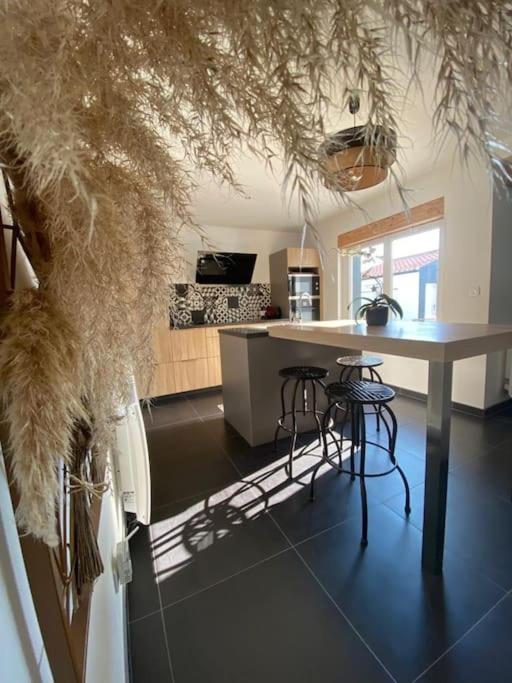 Villa Avec Jacuzzi Proche De La Mer Et Du Centre Barbâtre Eksteriør billede