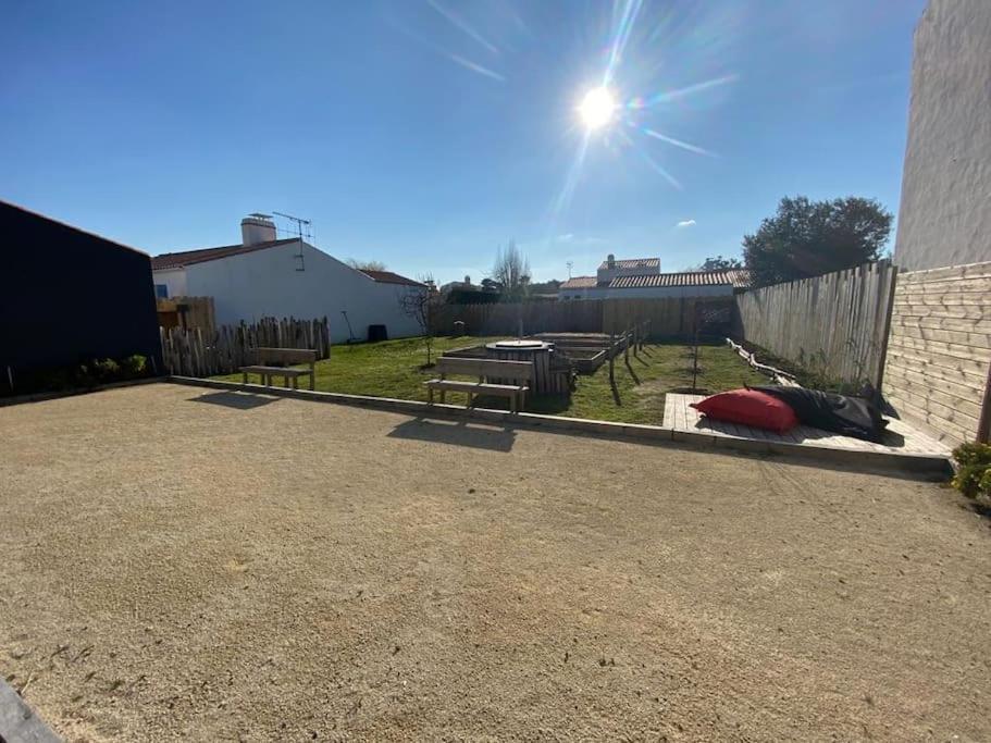 Villa Avec Jacuzzi Proche De La Mer Et Du Centre Barbâtre Eksteriør billede